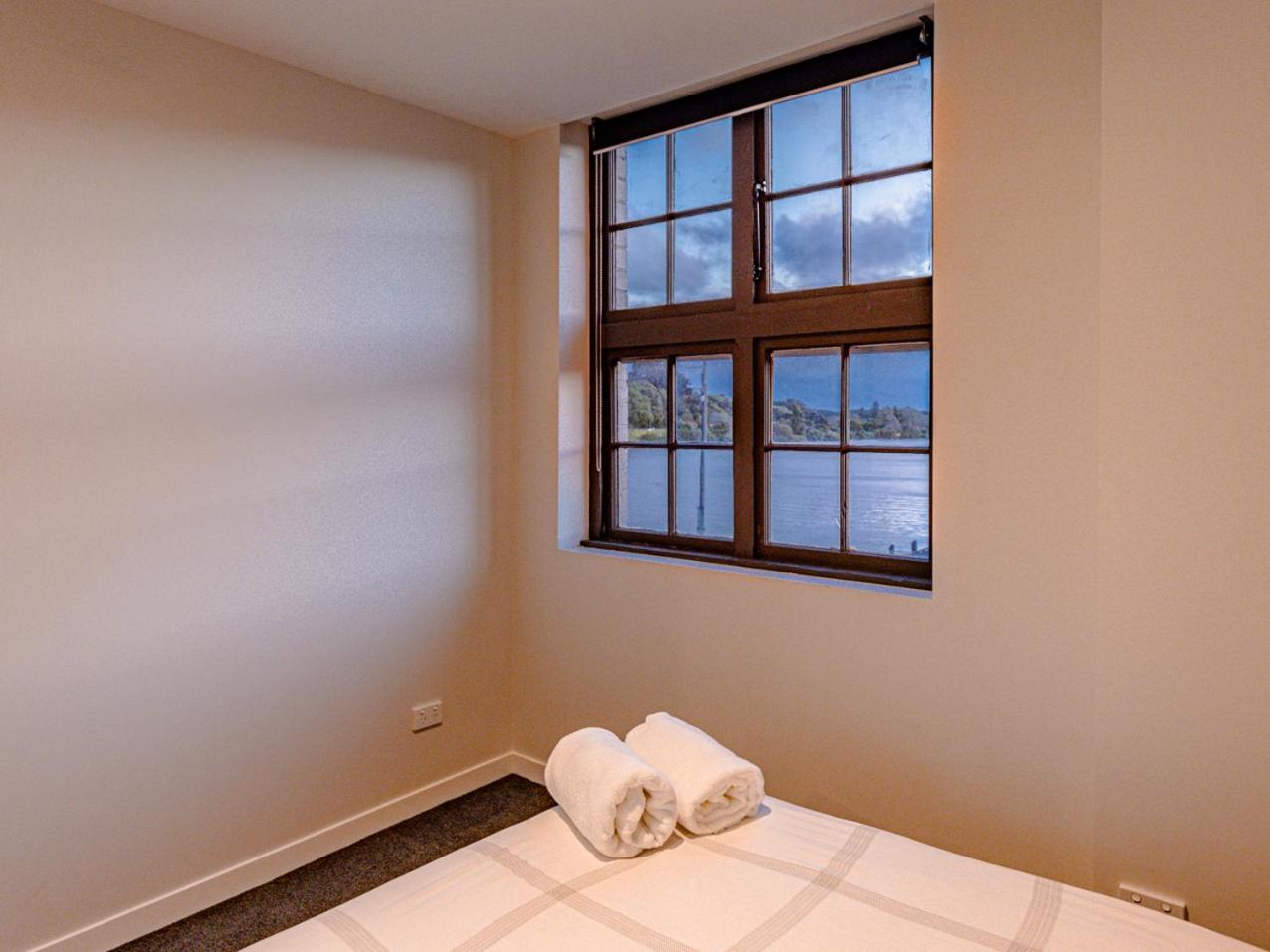 Johnston Apartments - Award-Winning Building, Your Unforgettable Stay Whanganui Exterior foto