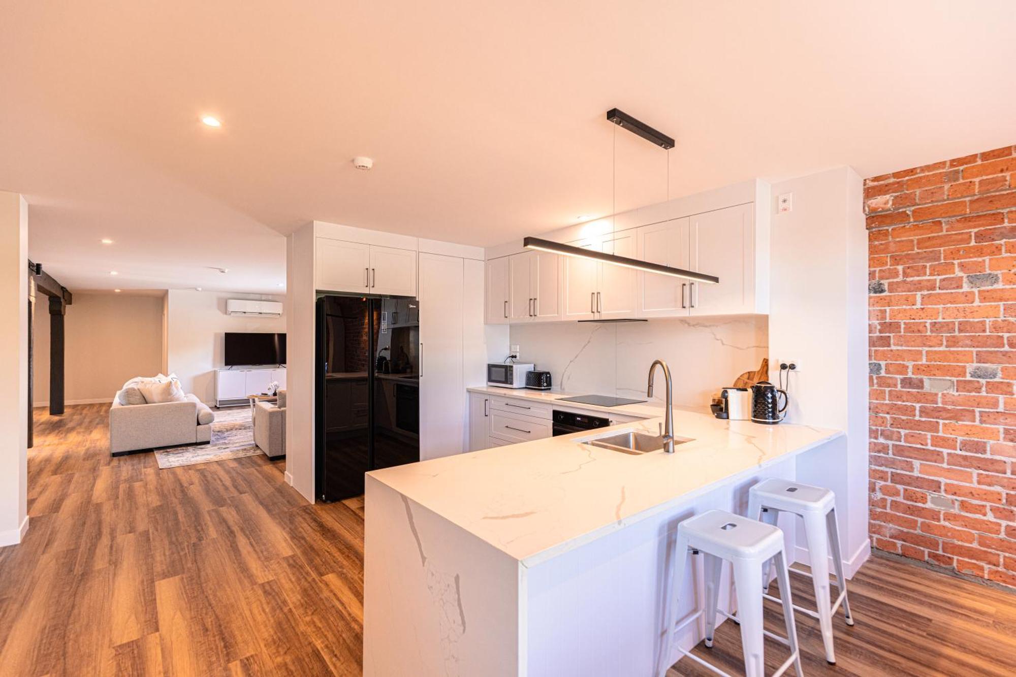 Johnston Apartments - Award-Winning Building, Your Unforgettable Stay Whanganui Exterior foto
