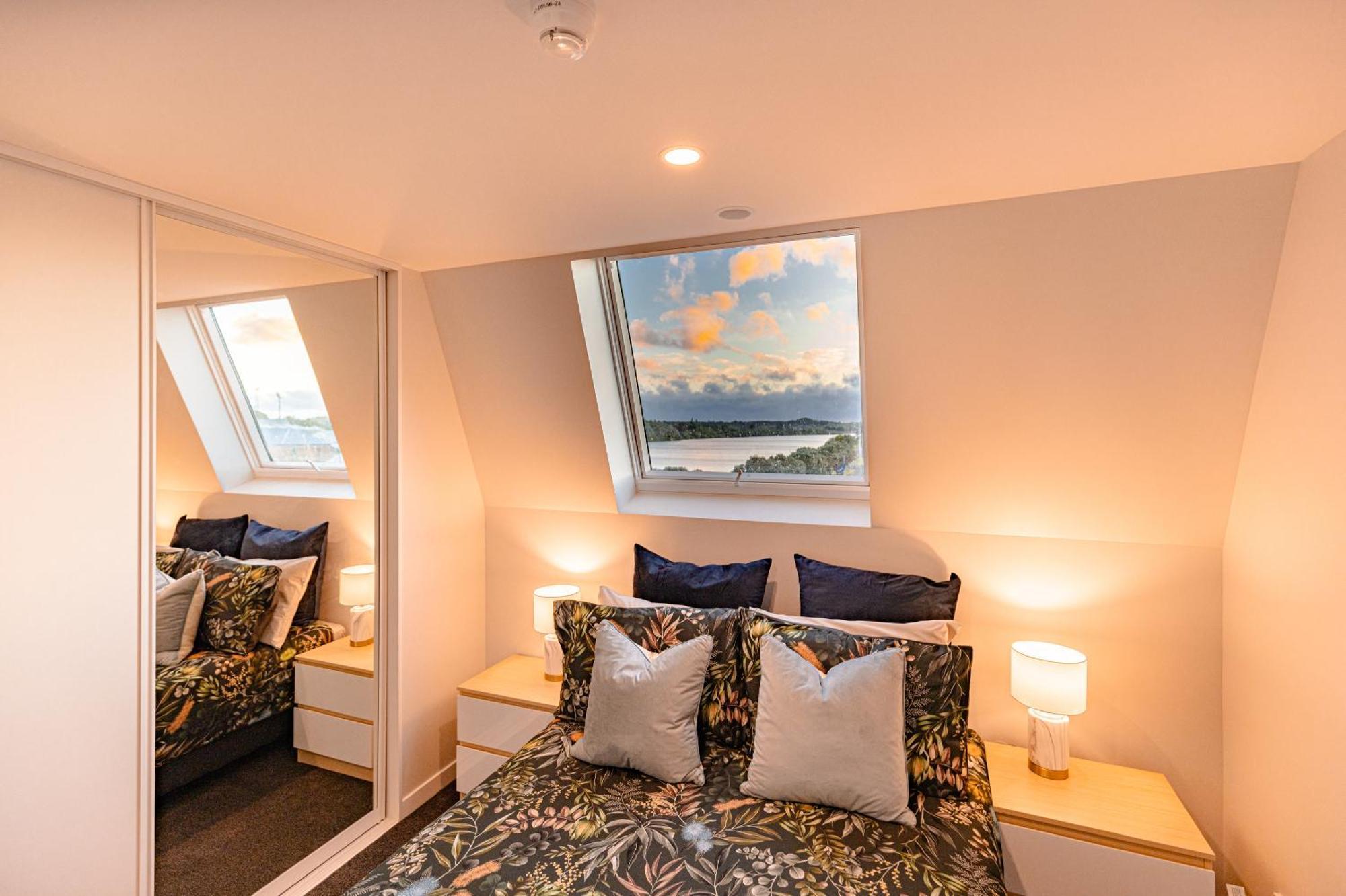 Johnston Apartments - Award-Winning Building, Your Unforgettable Stay Whanganui Exterior foto