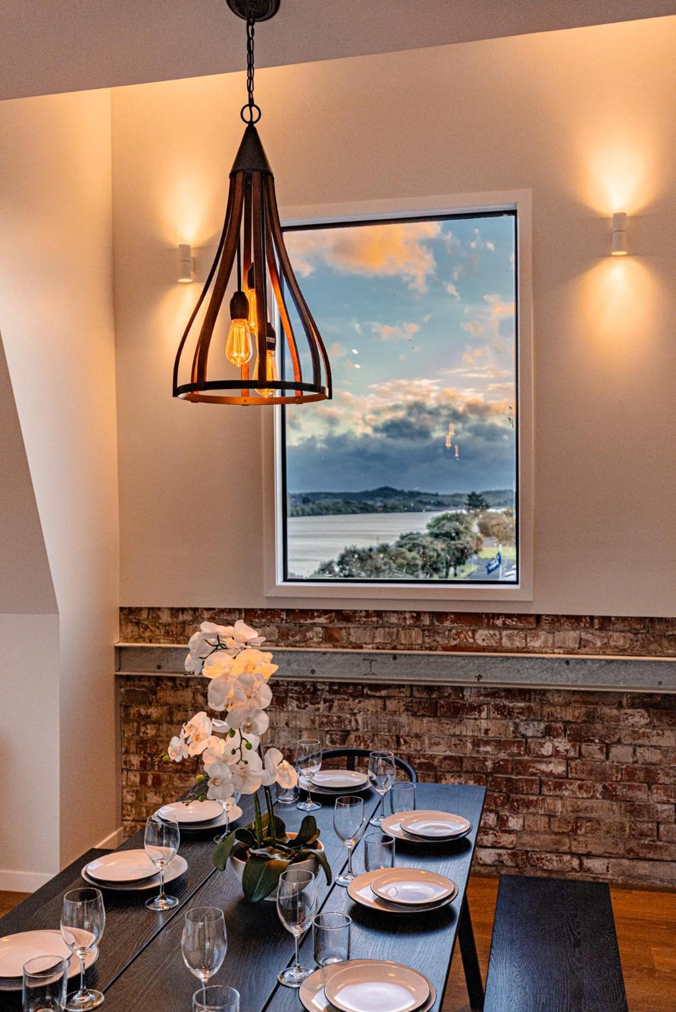 Johnston Apartments - Award-Winning Building, Your Unforgettable Stay Whanganui Exterior foto