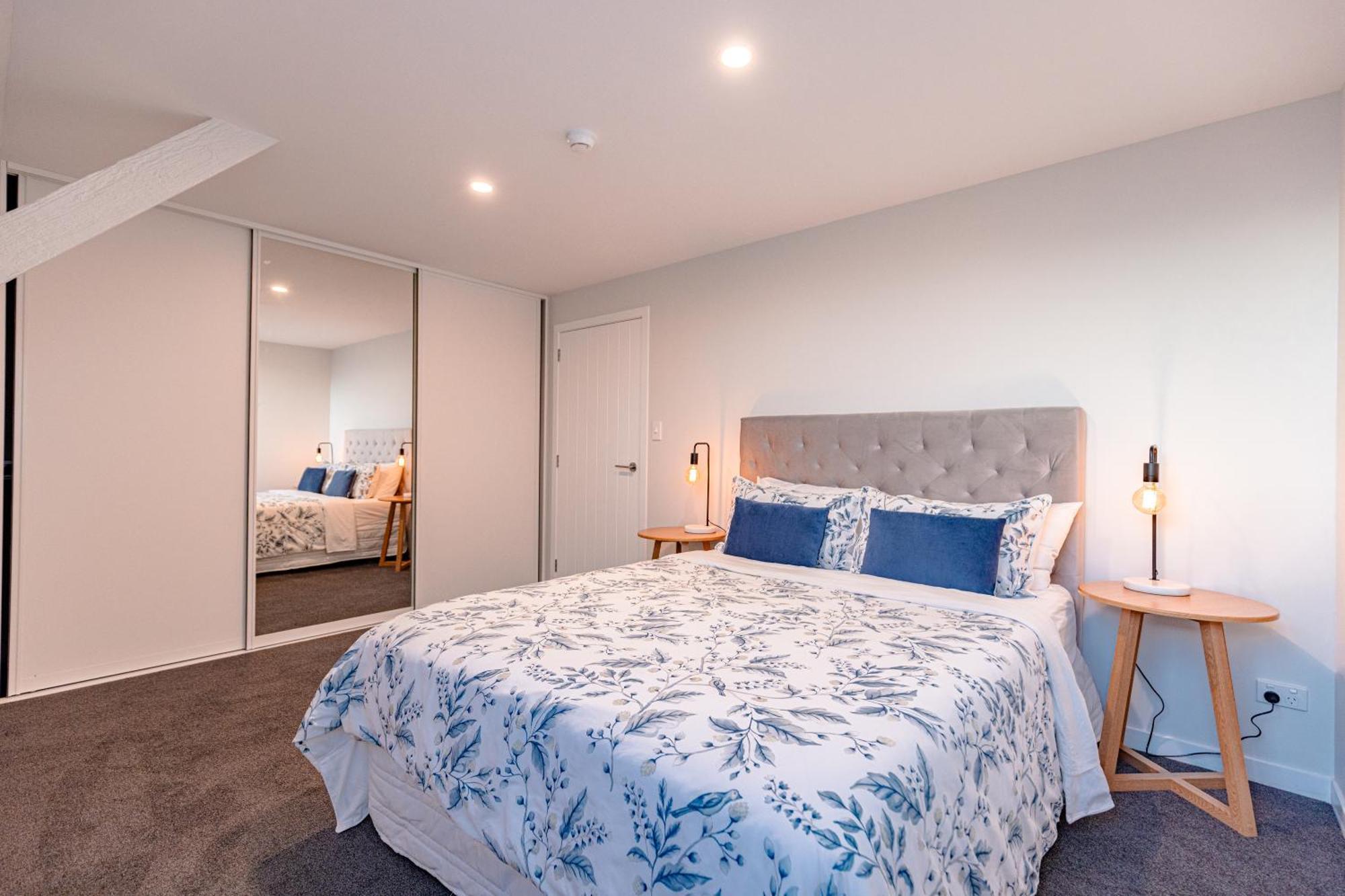 Johnston Apartments - Award-Winning Building, Your Unforgettable Stay Whanganui Exterior foto